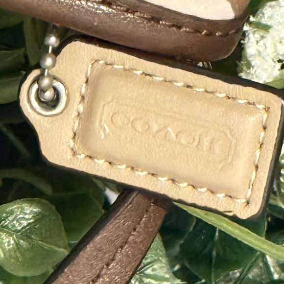 Coach Multicolor Wristlet priced to sale - Picture 7 of 14